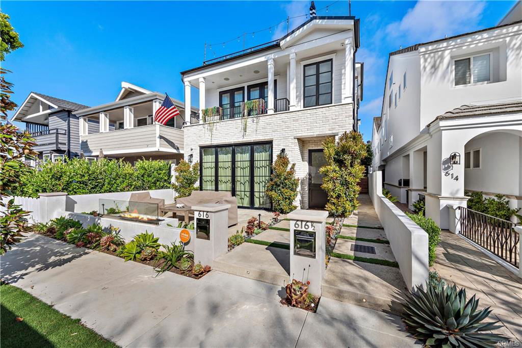 Foto principal - 616 1/2 Acacia Avenue, Newport Beach, CA 9...
