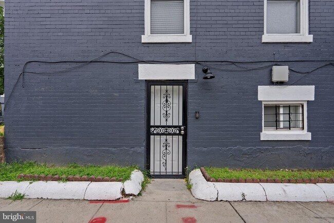 Foto del edificio - 141 Uhland Terrace NE