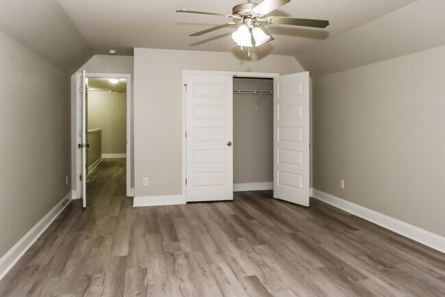 Foto del edificio - Adorable 4 Bedroom Home