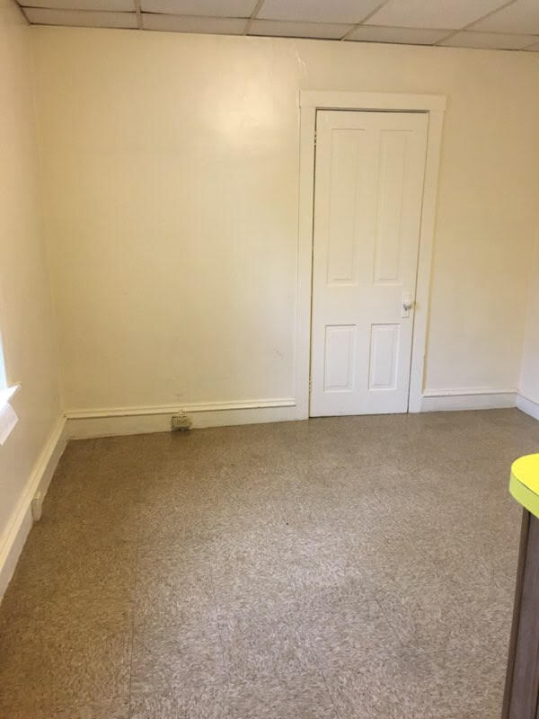 kitchen/dining - 301 Locust St