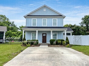 Building Photo - 5398 Reneau Way