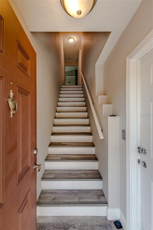 Building Photo - 12012 Villanova Dr