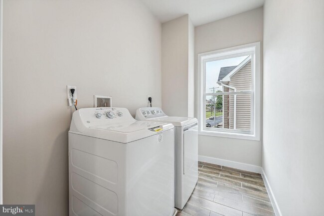 Foto del edificio - 2512 Elvans Rd SE