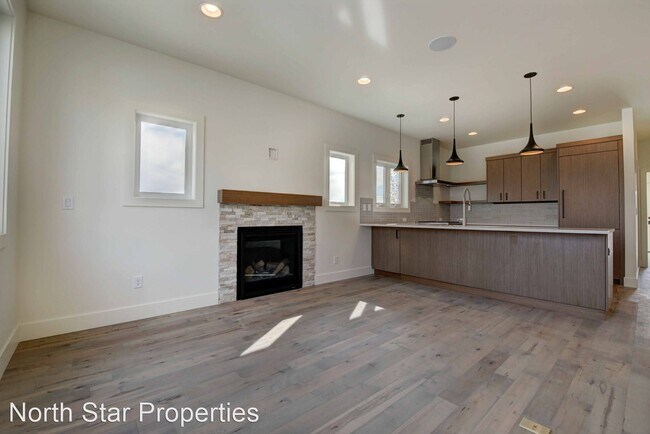 Foto del edificio - 2 br, 2 bath House - 61301 Howe Way