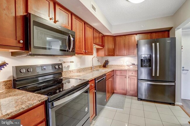 Building Photo - 2230 George C Marshall Dr