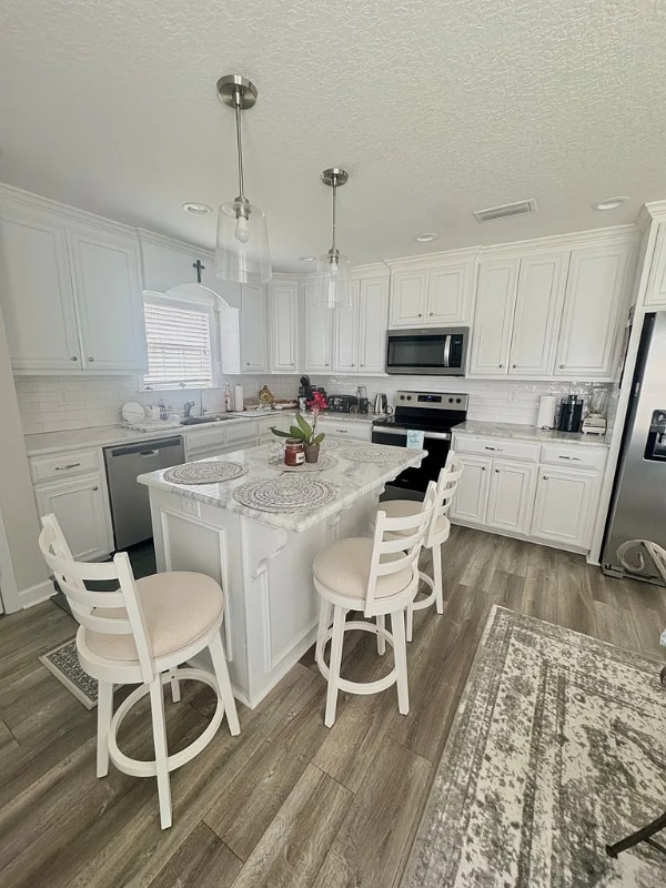 Building Photo - 3849 Cutshaw Trl