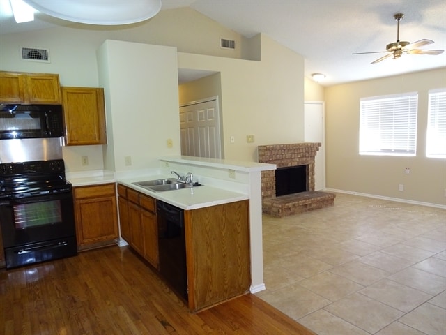 Building Photo - 12079 Stoney Smt