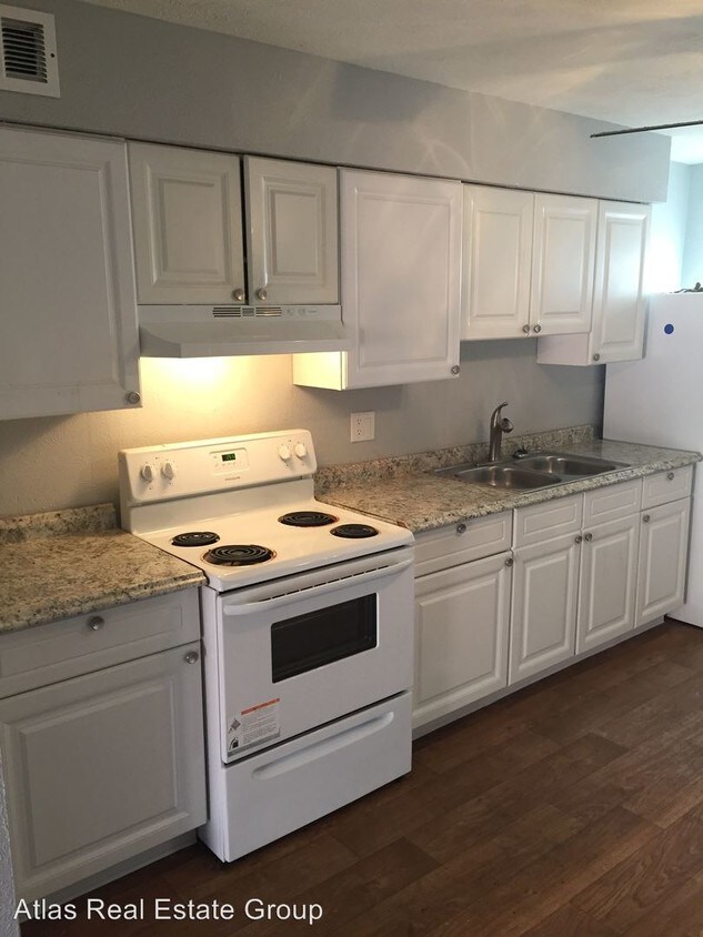 Foto principal - 7143 Grove Way