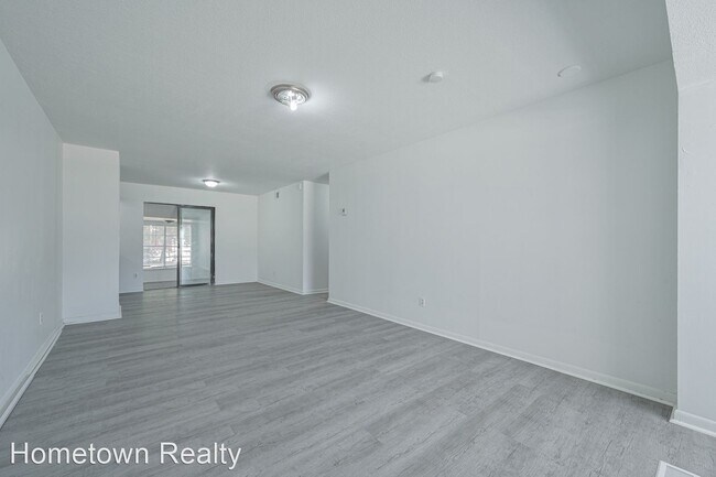 Building Photo - 4 br, 2 bath House - 1625 SW 67th Street