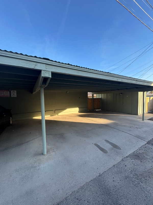 Building Photo - 6234 N 12th Pl