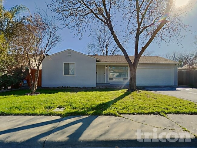 Building Photo - 126 Frost Dr