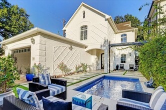 Building Photo - 1502 Whispering Pines Dr