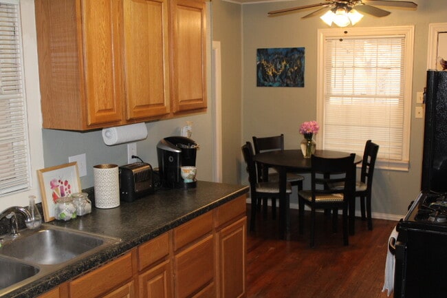 Foto del edificio - 2514 24th St