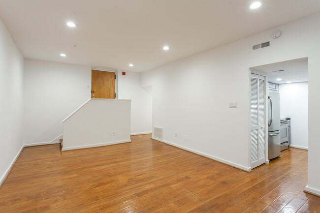 Living Room - 1035 Spruce St