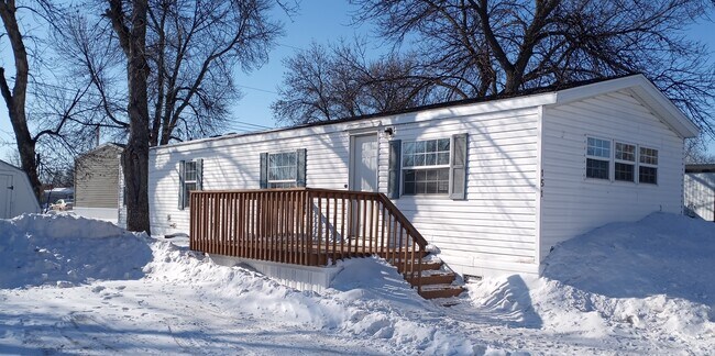 Building Photo - 151 Cleveland Ave
