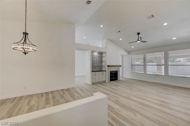 Building Photo - 2641 Copper Cove Dr