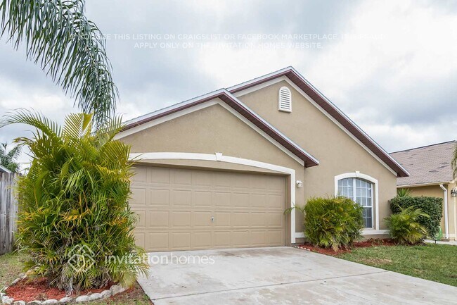 Foto del edificio - 7918 Hidden Hollow Dr