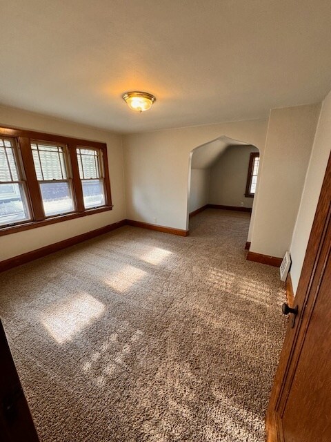 Foto del edificio - 2229 Blake Ave