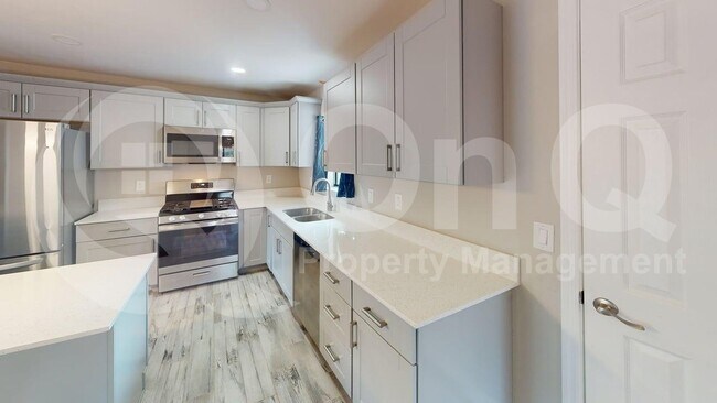Building Photo - 3420 N Los Altos Ave