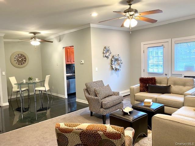 Foto del edificio - 582 New Hwy