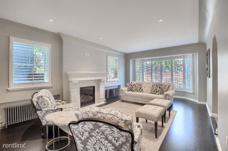 Foto principal - 3 br, 2.5 bath Townhome - 250 N Harrison St