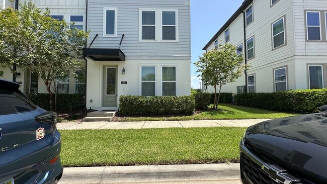 Foto del edificio - 8454 Sperry St