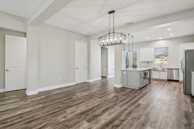 Foto del edificio - 1410 E Curtis St