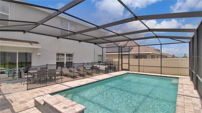 Foto del edificio - 16762 Carlton Pond St