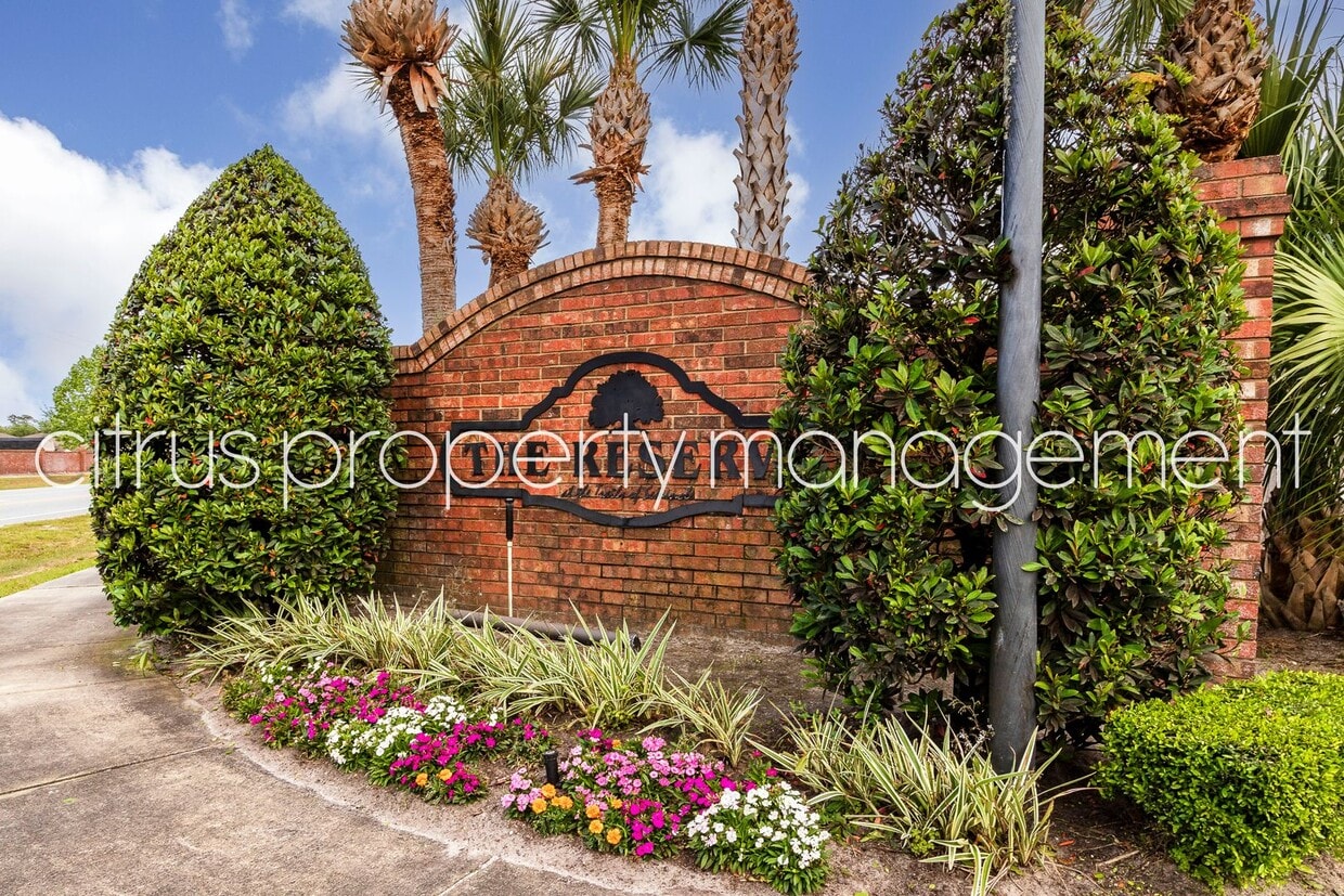 4/2 Chuluota Home in The Trails House Rental in Chuluota, FL