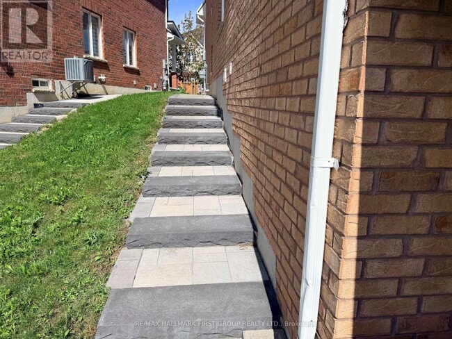 Building Photo - 1671 William Lott Dr