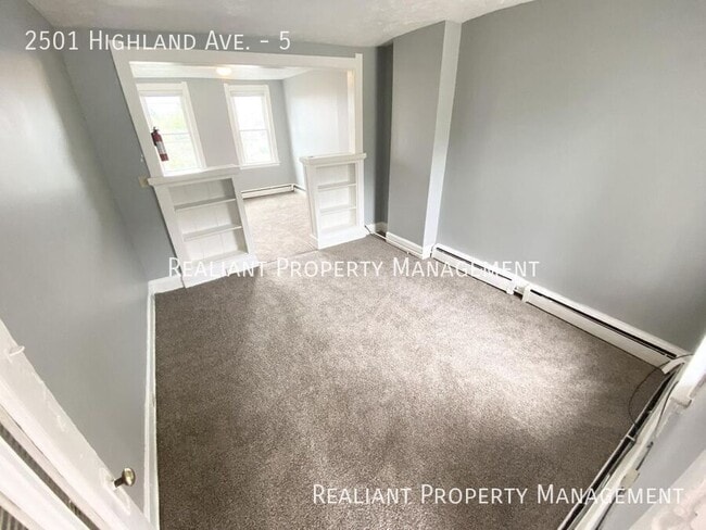 Foto del edificio - 2501 Highland Ave