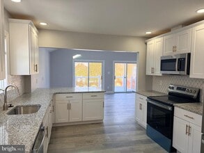 Building Photo - 109 Paoli Pike