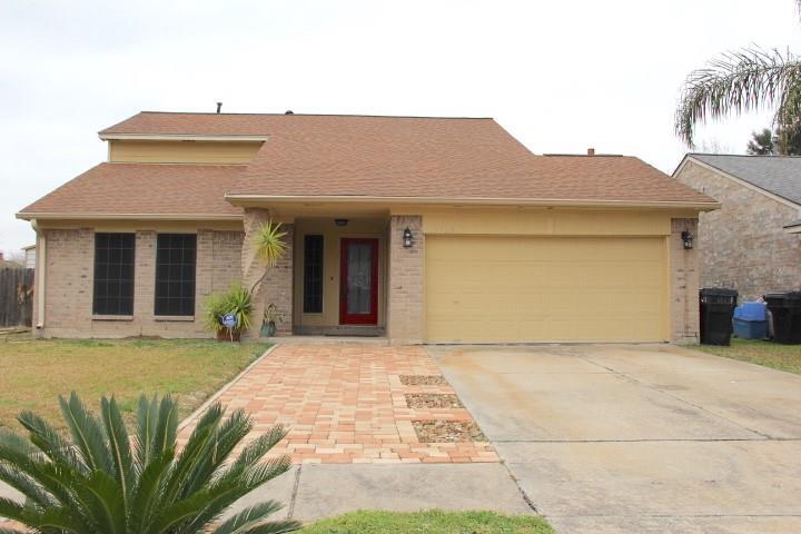 Primary Photo - 13703 Kensington Pl