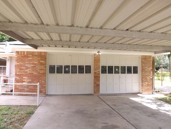 Foto del edificio - 729 S 5th St