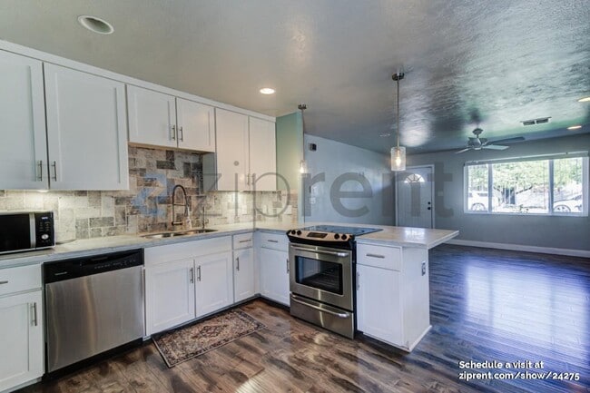 Foto del edificio - 1214 N 78th St