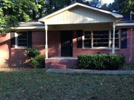 Building Photo - 1469 King Rd