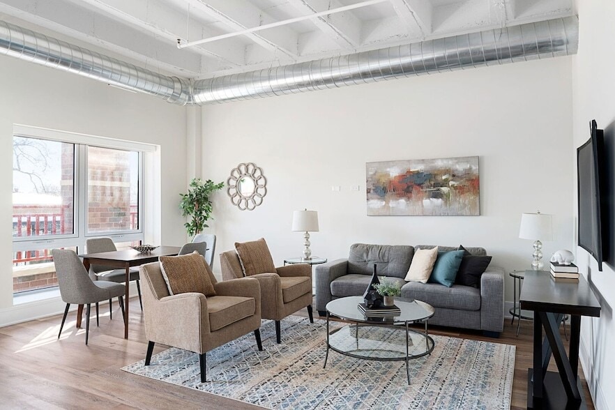 Foto del edificio - 1609 N Rutherford Ave