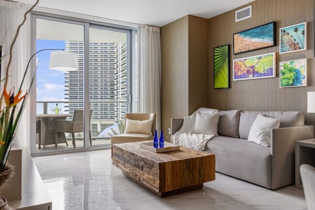 Foto del edificio - 4011 S Ocean Dr