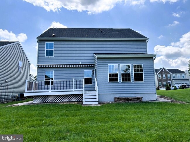 Building Photo - 122 Garrett Ln