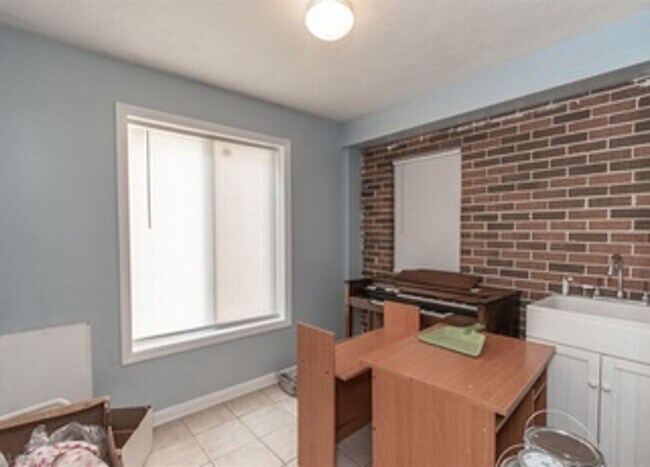 Foto del edificio - Blacksburg, Very spacious 2 BR / 2 BA, Available for Fall Term