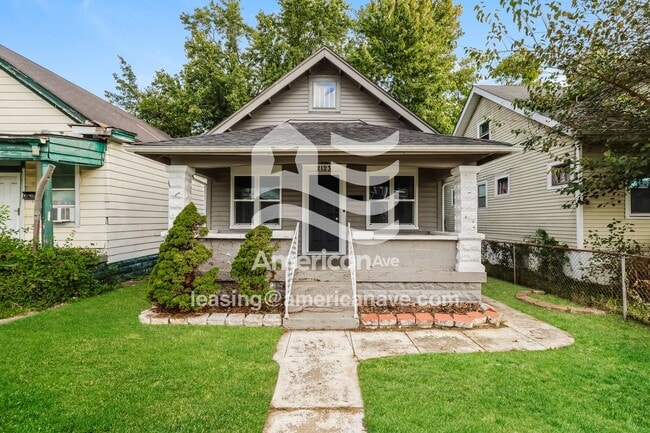 Building Photo - 2123 W Lee St