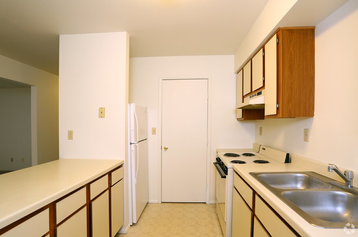 Breckenridge Apartment Homes Rockford, IL