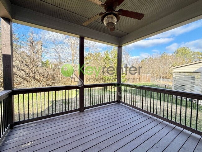 Photo - 2611 Wendell Wy House