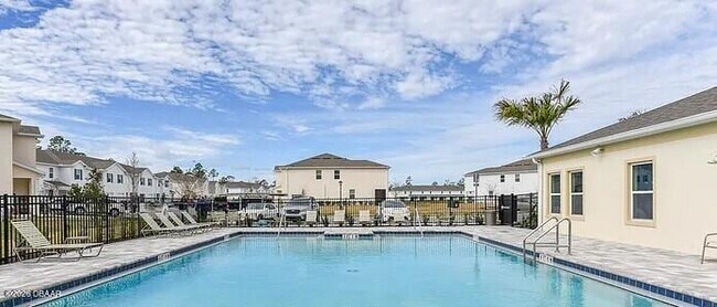 Photo - 149 Reena Dr Townhome