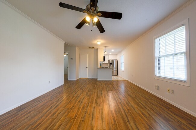 Foto del edificio - 1410 Herkimer St