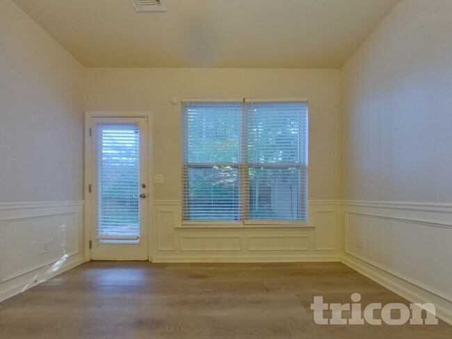 Foto del edificio - 2500 Wingfield Dr SW