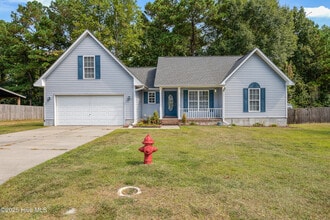 Building Photo - 200 Druid Ct