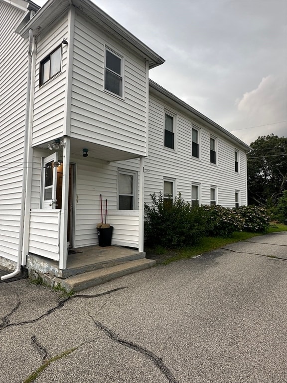 Building Photo - 9 Kosmas St
