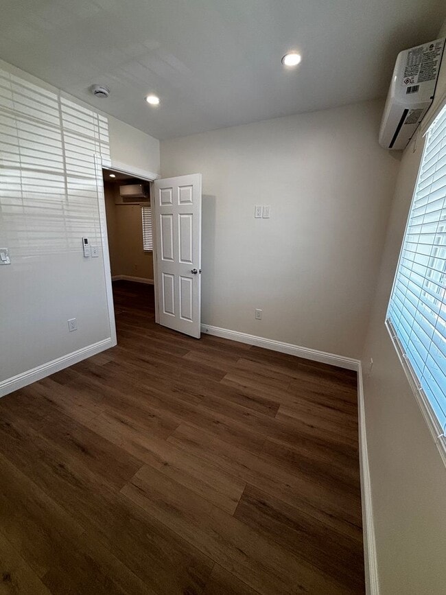 Building Photo - Brand-New Luxury 1 Bedroom, 1 Bathroom ADU for Rent – Alhambra
