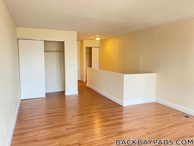 Building Photo - 1078 Boylston St